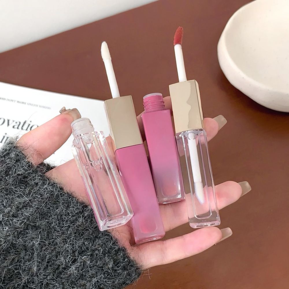 Per Kobeleen Rossetto a Doppia - Matte Velvet Lip Tint Long Lasting recensione e prezzo