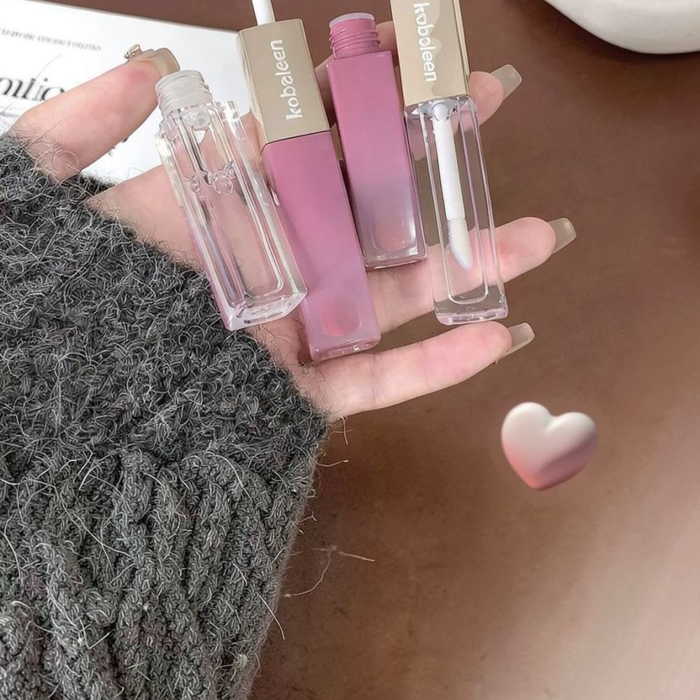 Per Kobeleen Rossetto a Doppia - Matte Velvet Lip Tint Long Lasting recensione e prezzo