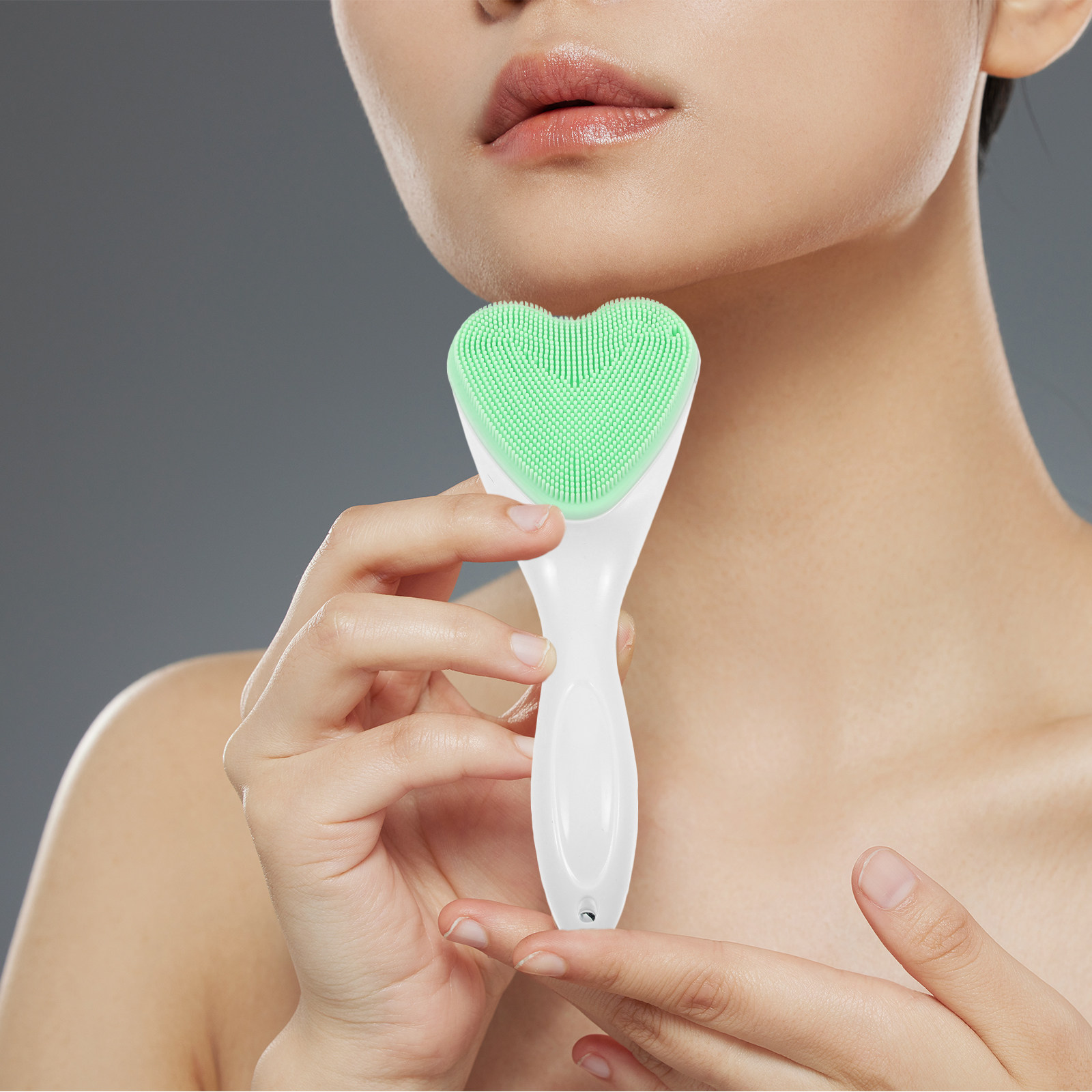 Spazzola per la pulizia del vi - Silicone Face Scrubber Electric recensione e prezzo