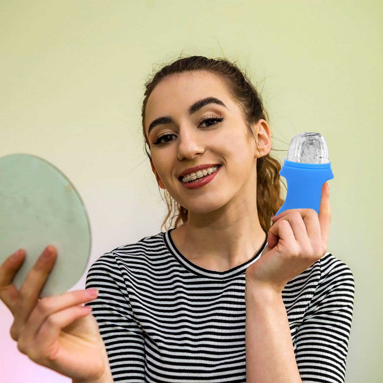 Rullo di ghiaccio in silicone  - Face Ice Roller Puffiness recensione e prezzo